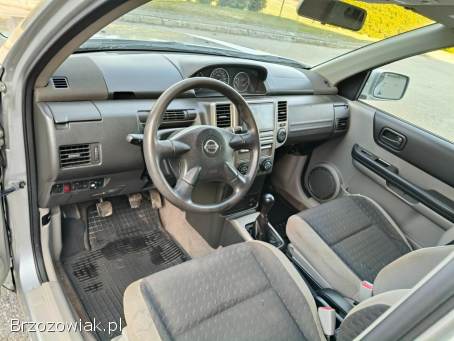 Nissan X-Trail 4x4 2.  0 gaz  2004