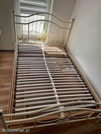 Łóżko metalowe 140x200 (komplet) + stelaż i materac