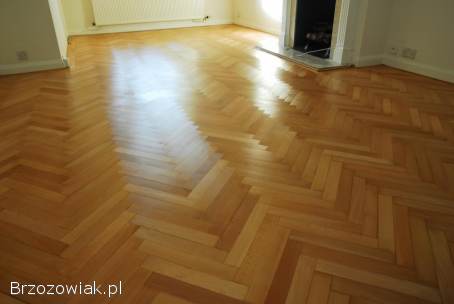 Cyklinowanie,  Układanie Parkietów i Paneli – Przywróć Blask Swojej Podłodze!  ✨