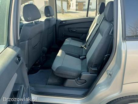 Opel Zafira 1.  9CDTI 101km 05 2005