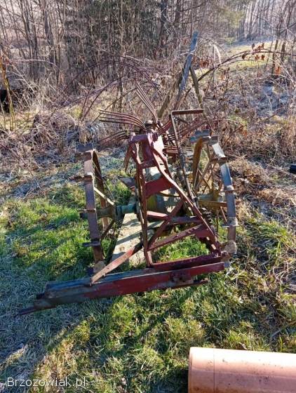 Sprzedam sprzęt rolniczy.