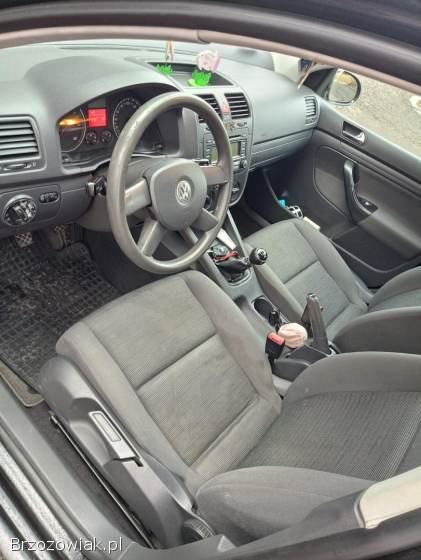 Volkswagen Golf V 2004