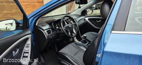 Hyundai i30 SKÓRY LED KAMERA 2013