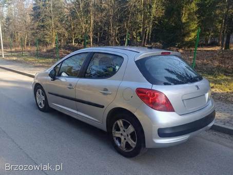 Peugeot 207 1.  6 HDi 5 drzwi 2006