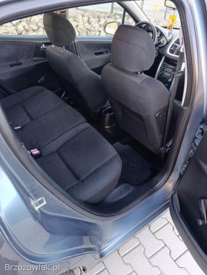 Peugeot 207 1.  6 HDi 5 drzwi 2006