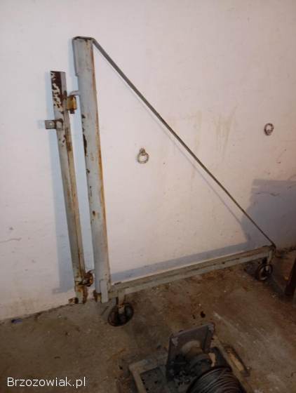 Skrzynia oraz wyciąg budowlany