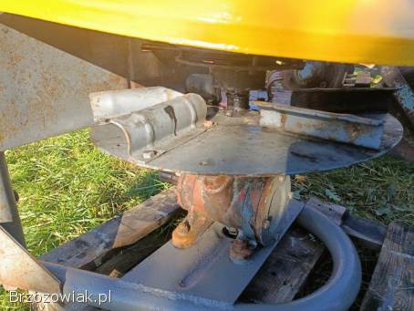 Rozsiewacz do nawozów Lejek