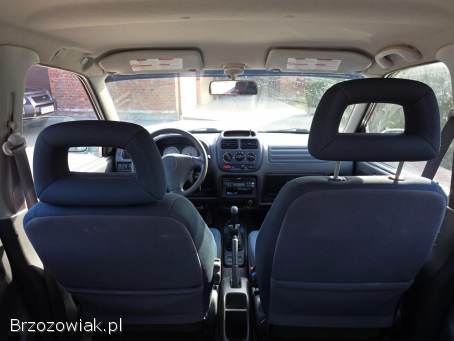 Suzuki Ignis 1.  3  2002