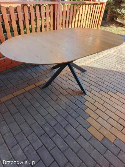 Stół okrągły w 3 wymiarach