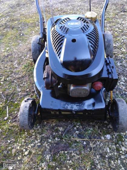 Kosiarka spalinowa z napędem