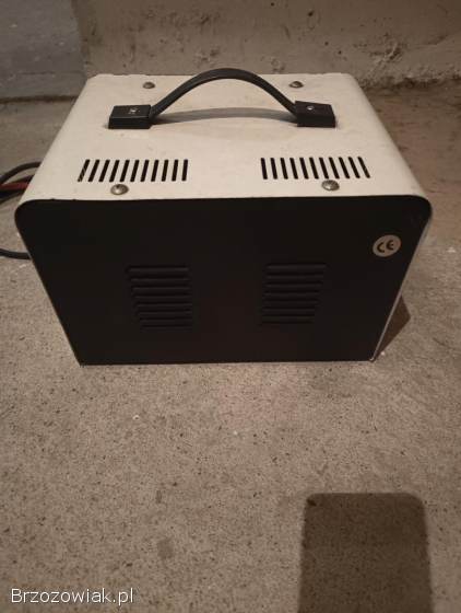 Prostownik 12V/24V Boxer CB-50S Rozruch