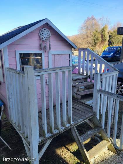 Domek ogrodowy dla dziecka drewniany ze zjeżdżalnią