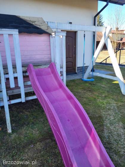 Domek ogrodowy dla dziecka drewniany ze zjeżdżalnią