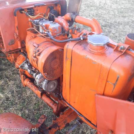 Ciągnik rolniczy Władimirec T25