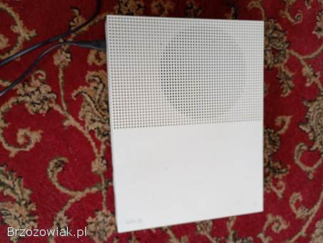 Sprzedam konsolę Xbox one S