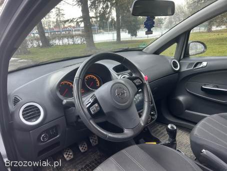 Opel Corsa D 2012