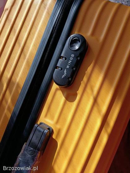 Walizka Wings kolor żółty materiał ABS