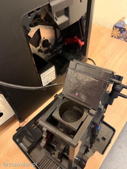 Sprzedam ekspres do kawy BOSCH TES50129RW – w pełni sprawny