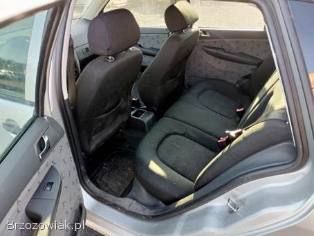 Škoda Fabia 1.  4 01r 2001