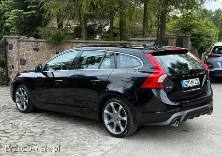 Volvo V60 R-Design 2014