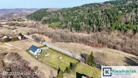 Przestronny dom w Beskidzie Niskim.