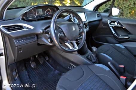 Peugeot 208 2013