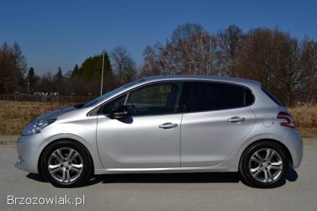 Peugeot 208 2013