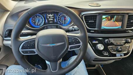 Chrysler Grand Caravan 3.  6 V6 291KM 2022