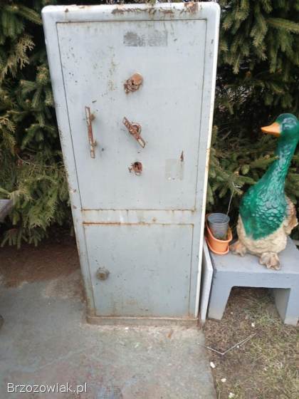 Sprzedam zabytkowy sejf