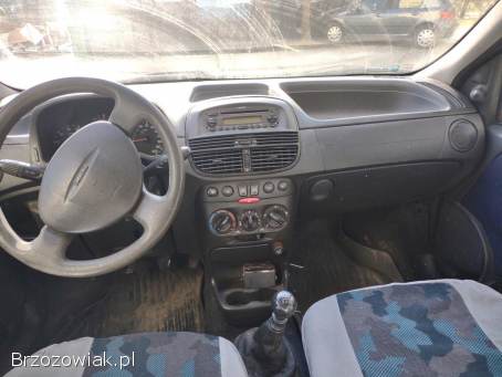 Fiat Punto 1.  2 16V Dynamic 2002