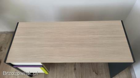 Biurko młodzieżowe