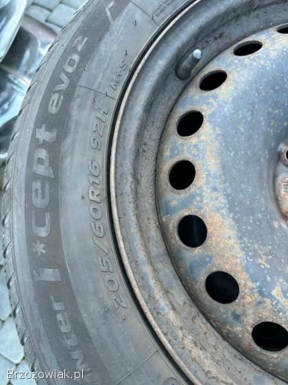 Opony z felgami stalowymi hankook 205/60 R16