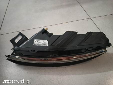 Lampa Citroena C3 III lewy porzód