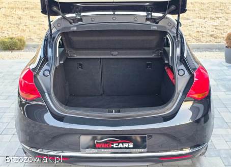 Opel Astra 1.  6 Style 2014