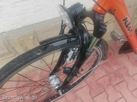 Rower trekingowy turystyczny KTM