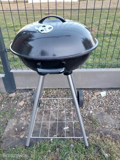 Grill z pokrywą
