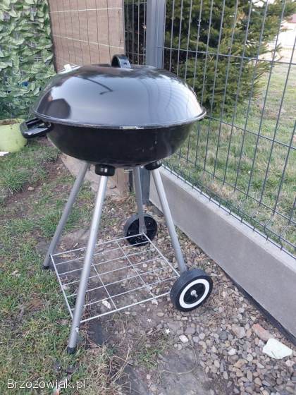 Grill z pokrywą