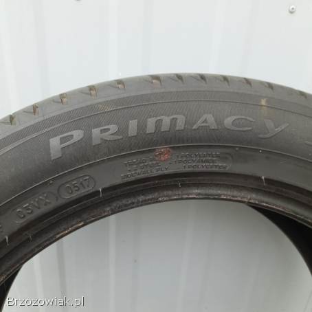 Opona Michelin 215/55/17