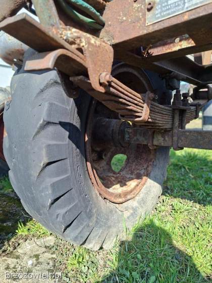 Przyczepa dwuosiowa rolnicza traktora Autosan zabytkowa Sanocka Fabryka Wagonów