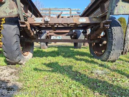 Przyczepa dwuosiowa rolnicza traktora Autosan zabytkowa Sanocka Fabryka Wagonów