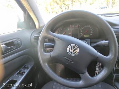 Volkswagen Passat B5 2000