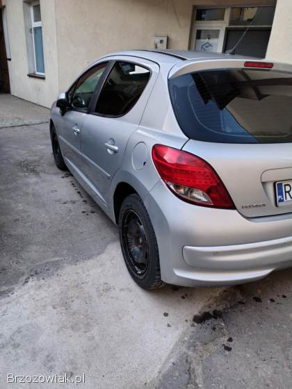 Peugeot 207 2009