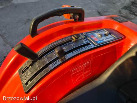 Traktorek Japoński Kubota Saturn X20 20 KM