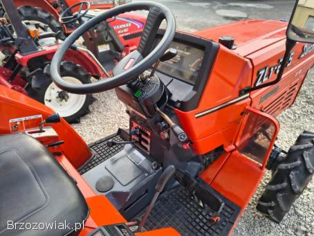 Traktorek Japoński KUBOTA L1 215 21 KM rewers 4X4