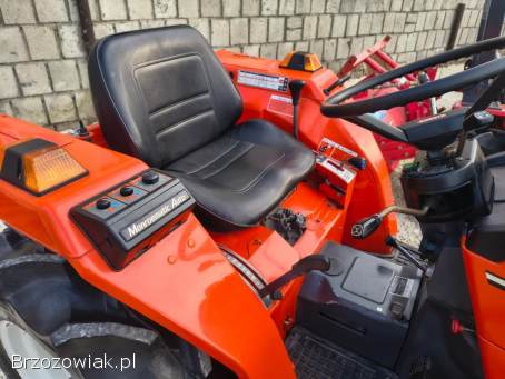 Traktorek Japoński KUBOTA L1 215 21 KM rewers 4X4