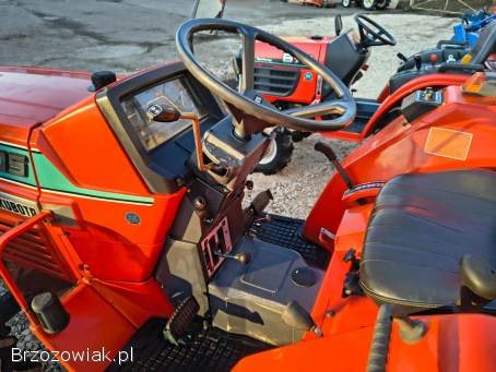 Traktorek Japoński KUBOTA L1 205 20 KM