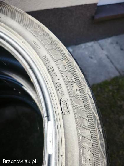 Opony Bridgestone 235/50 R19