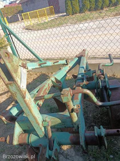 Pług 3-skibowy średni