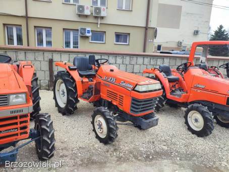 Traktorek Japoński KUBOTA L1 235 23 KM rewers wspomaganie 4X4
