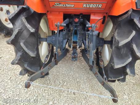 Traktorek Japoński KUBOTA L1 235 23 KM rewers wspomaganie 4X4